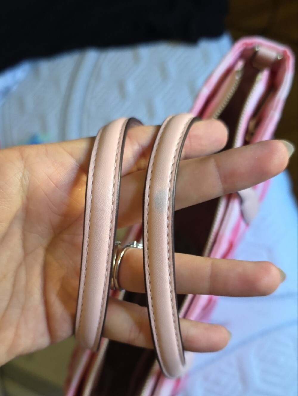 kate spade pink gingham tote with pale pink trim - Picture 4 of 4
